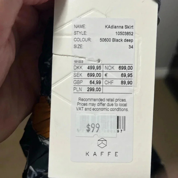 Kaffe KAdianna Pleated Midi Skirt - Picture 8 of 10